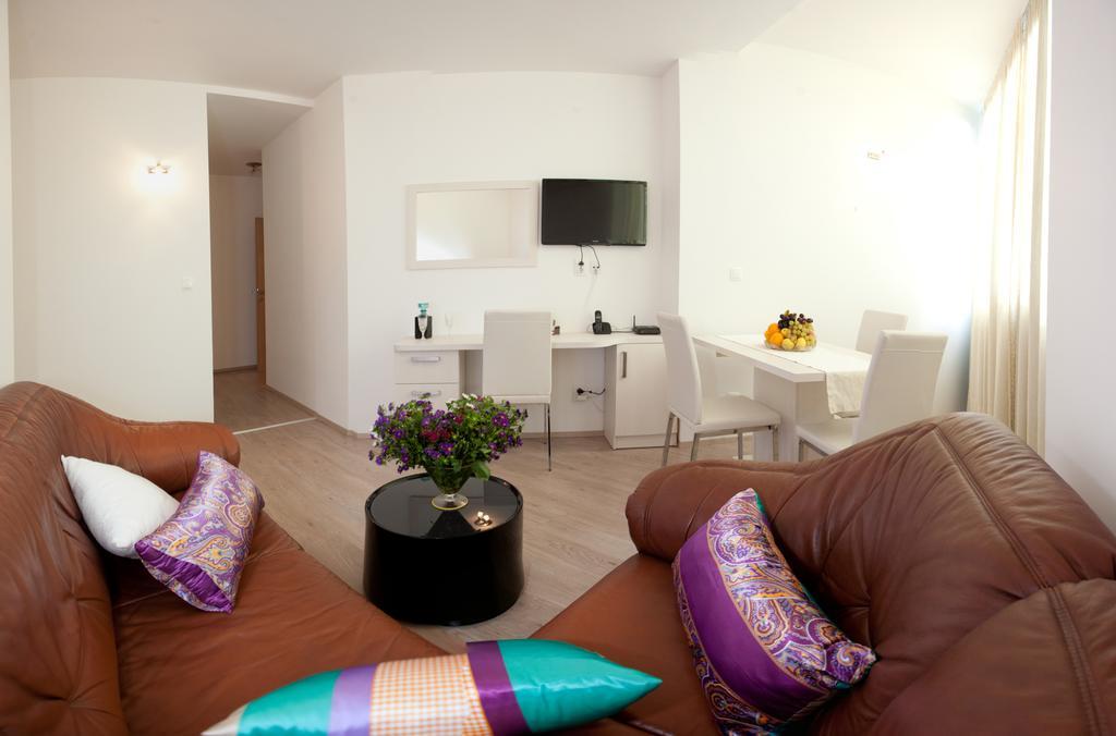 Cro Jet Set Apartments Split Exterior foto