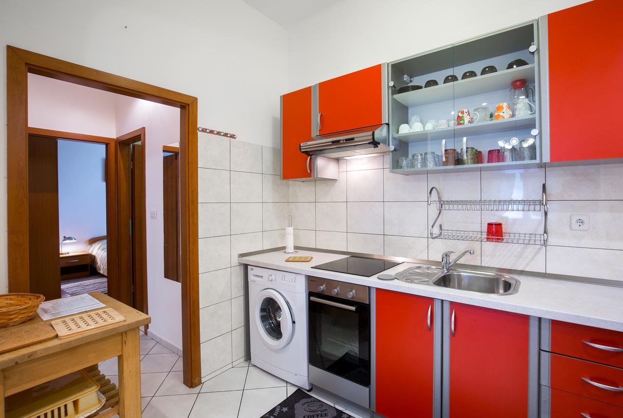 Cro Jet Set Apartments Split Exterior foto
